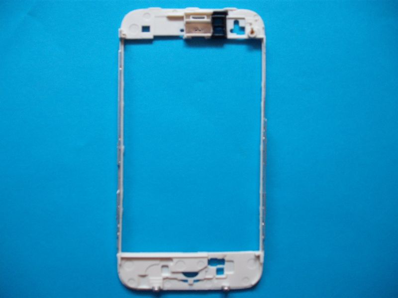 iPhone 3GS Mittelrahmen Weiß zwischen Touch und LCD